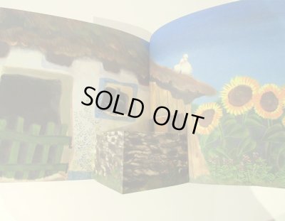 画像5: イジー・トゥルンカ JIRI TRNKA:絵 KLARA TRNKOVA:文 / LITTLE RED RIDING HOOD ＜チェコ絵本＞