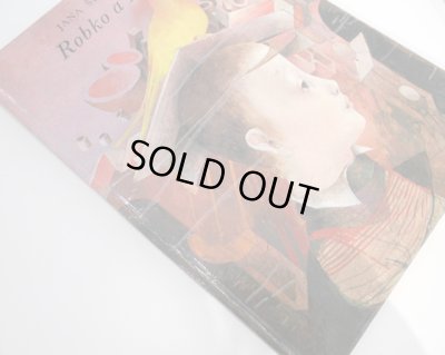 ラミネートのヨレがあります。