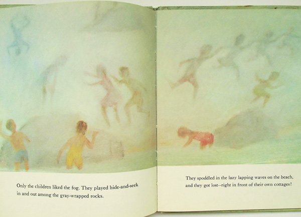 画像3: ロジャー・デュボアザン Roger Duvoisin:絵 Alvin Tresselt:著 / HIDE AND SEEK FOG (3)