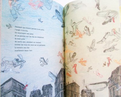 画像2: Joanna Concejo:絵 Giovanna Zoboli:著 / L'ange des chaussures