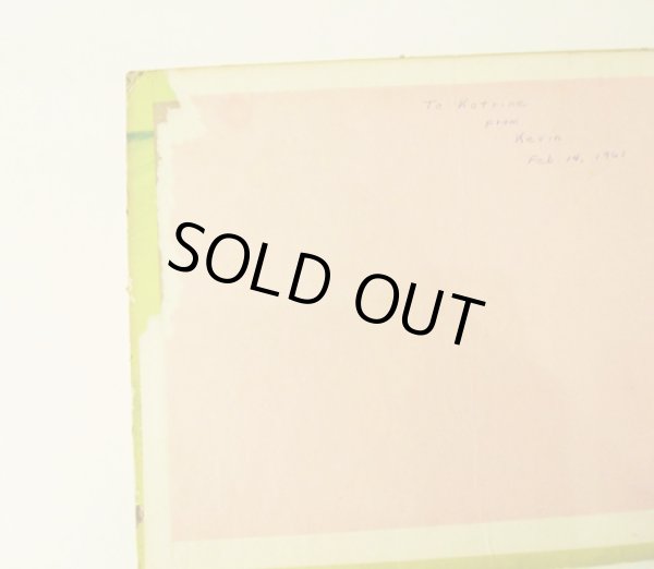 見返しに書き込みがあります。